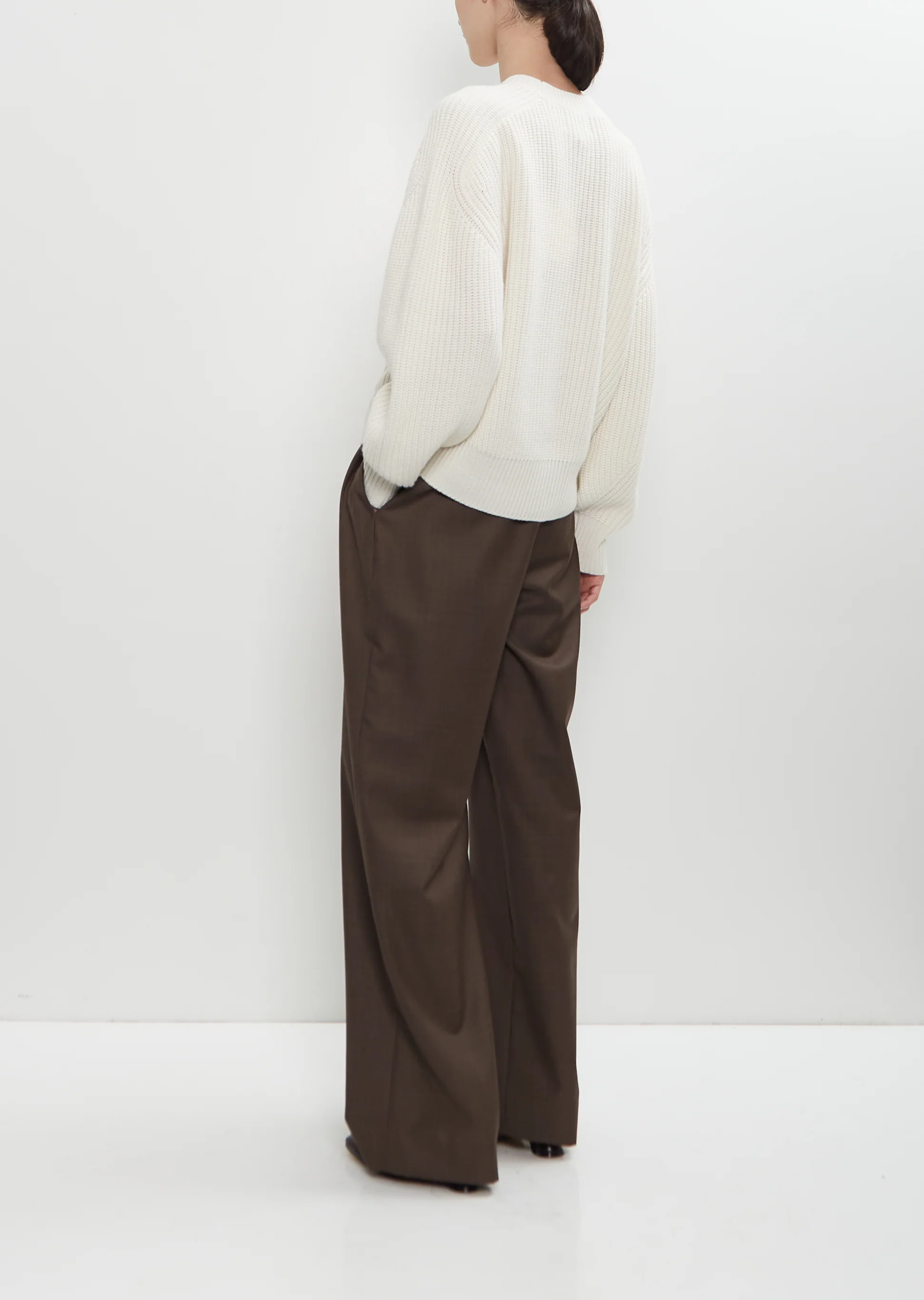 Nauru Cashmere Large Sleeve Sweater - Image 3