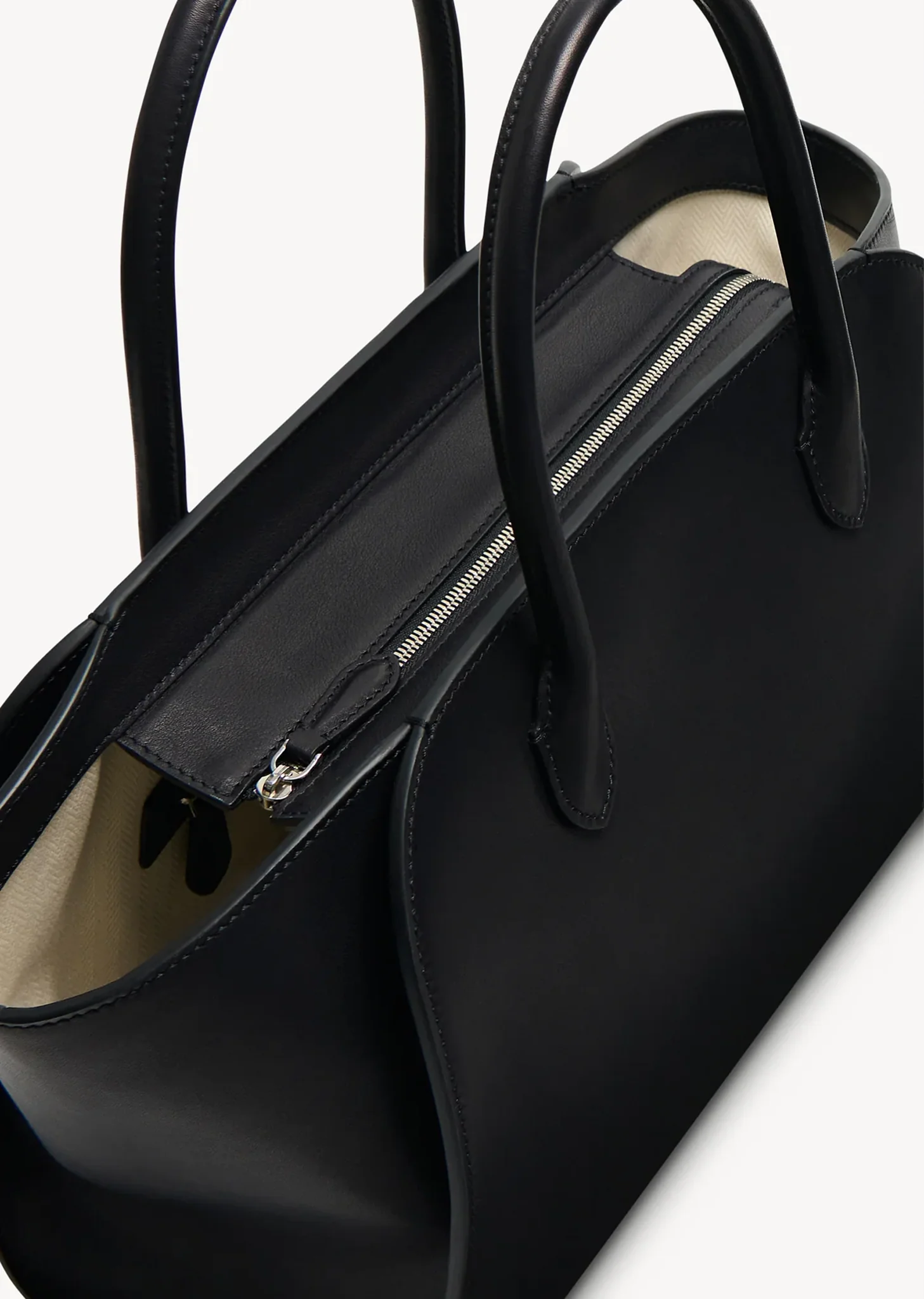 Marlo 12 — Black - Image 3