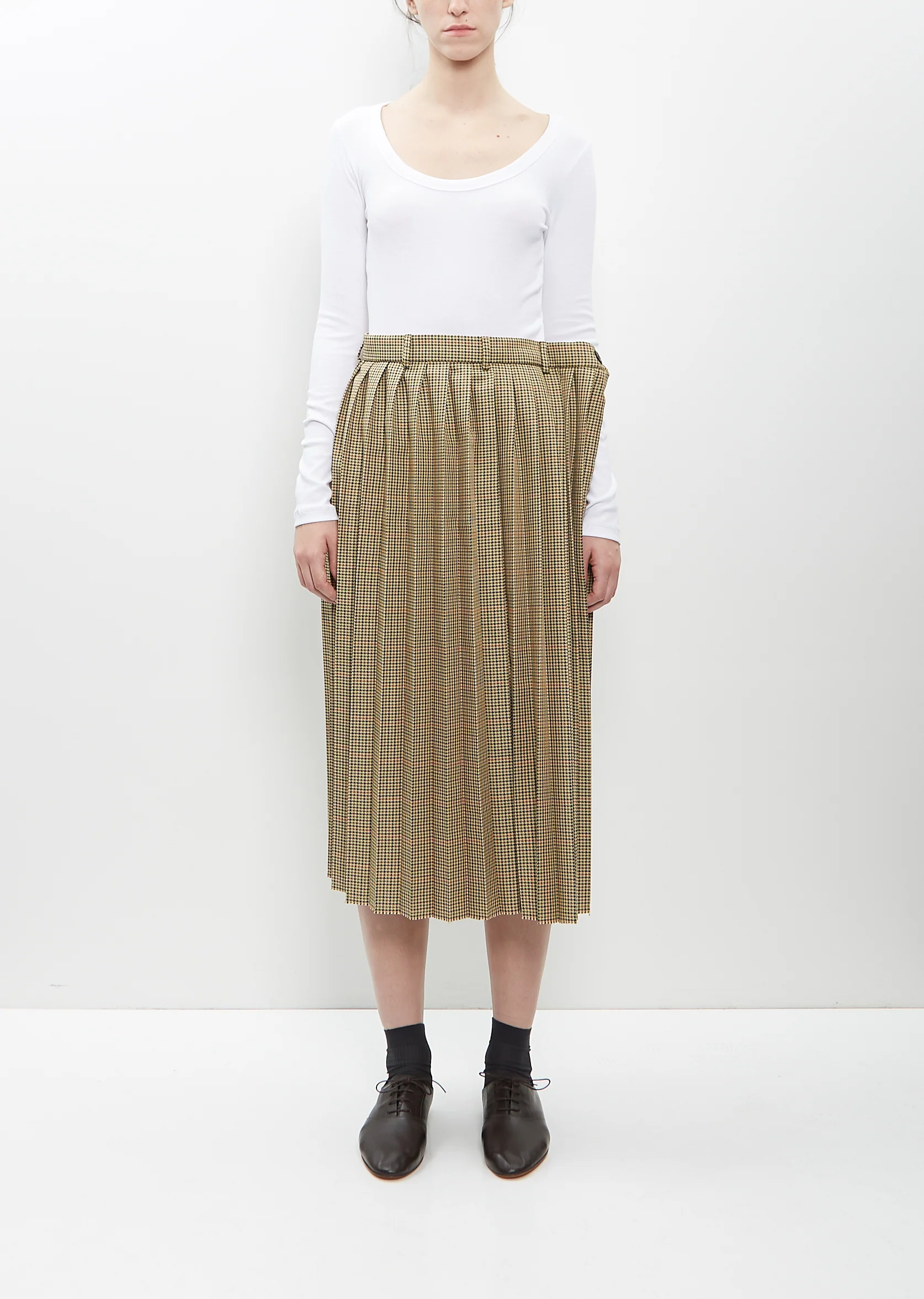 Houndstooth Poly Pleated Skirt - Image 4