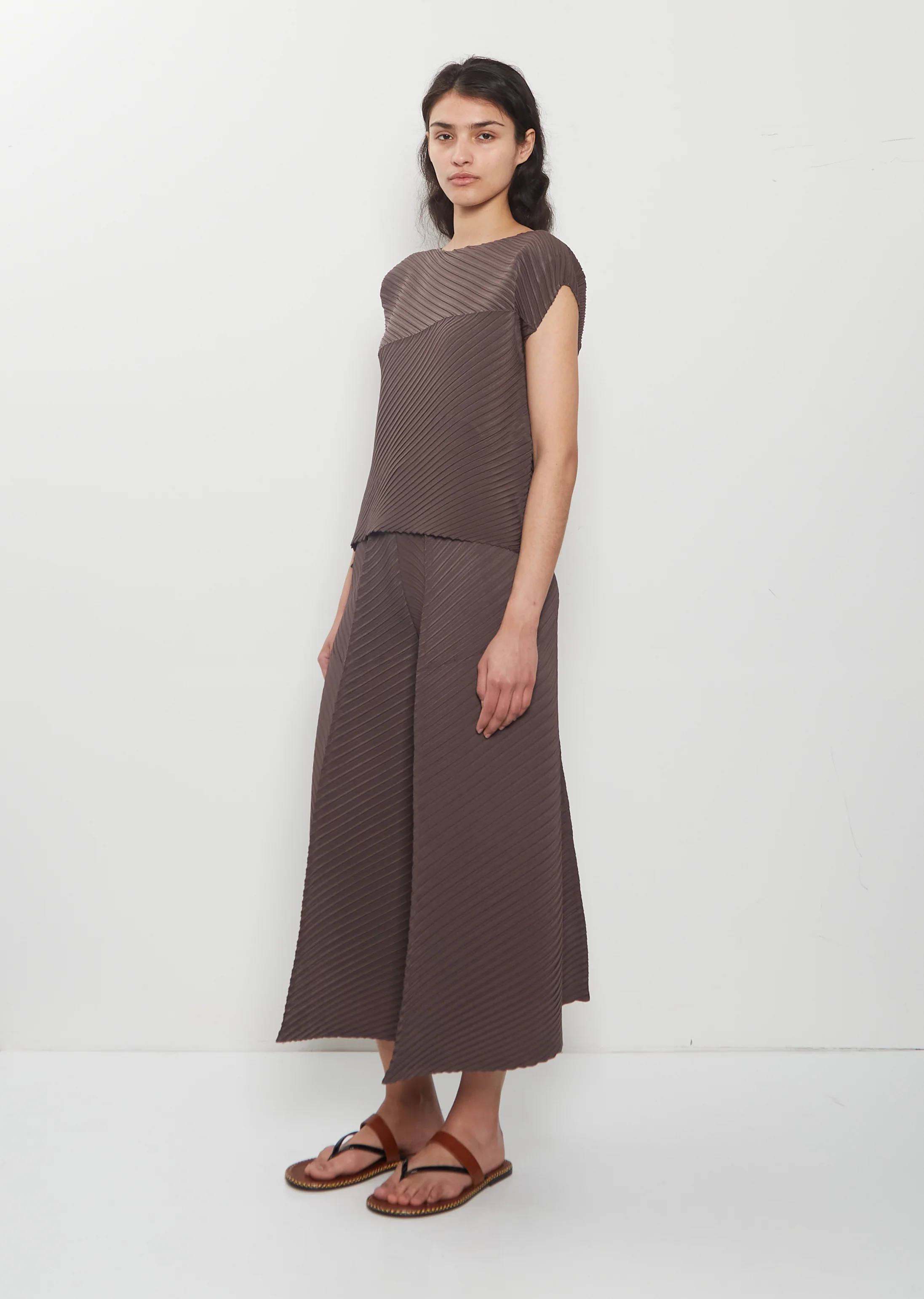 Plaster Pleats Solid Top - Image 4